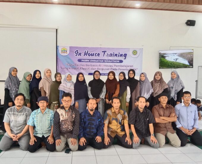 Meningkatkan Kompetensi Tutor melalui In House Training: Guru Cerdas Berbasis AI di PKBM Ummatan Wasathon