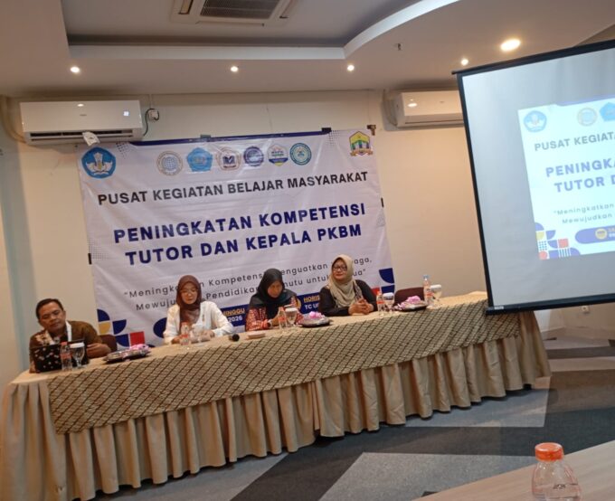 Peningkatan Kompetensi Tutor dan Kepala PKBM: Sinergi Enam Lembaga untuk Memajukan Pendidikan Nonformal